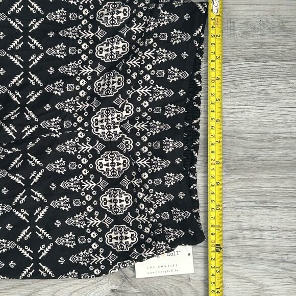 Living Doll Black and White Patterned Flare Yoga Pants Sz XS - Picture 5 of 10